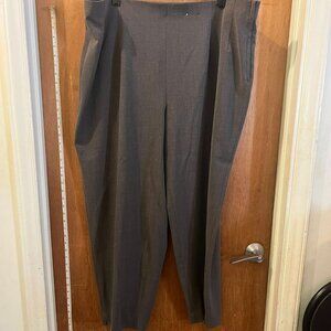 Size 22 - Avenue - Petite Gray Pull-On Slacks - W43"/L29"